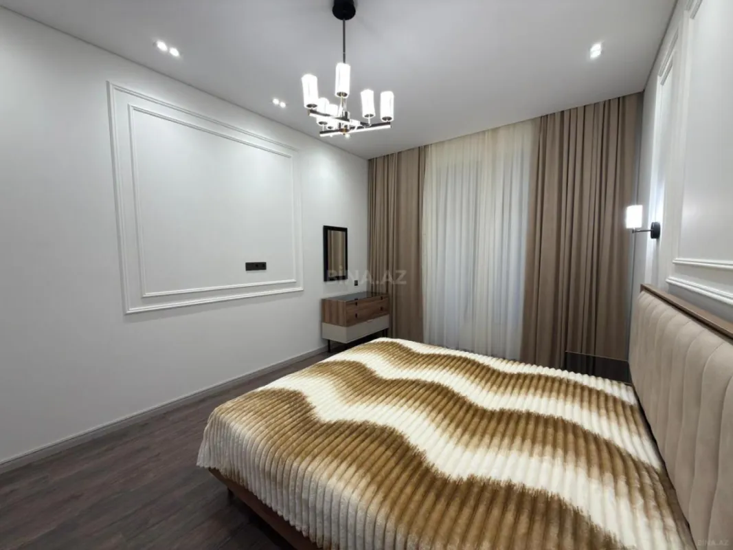 Kirayə verilir 3 otaqlı mənzil 120 m²