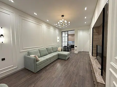 Kirayə verilir 3 otaqlı mənzil 120 m² — Bakı 3 otaq 120.00 m²