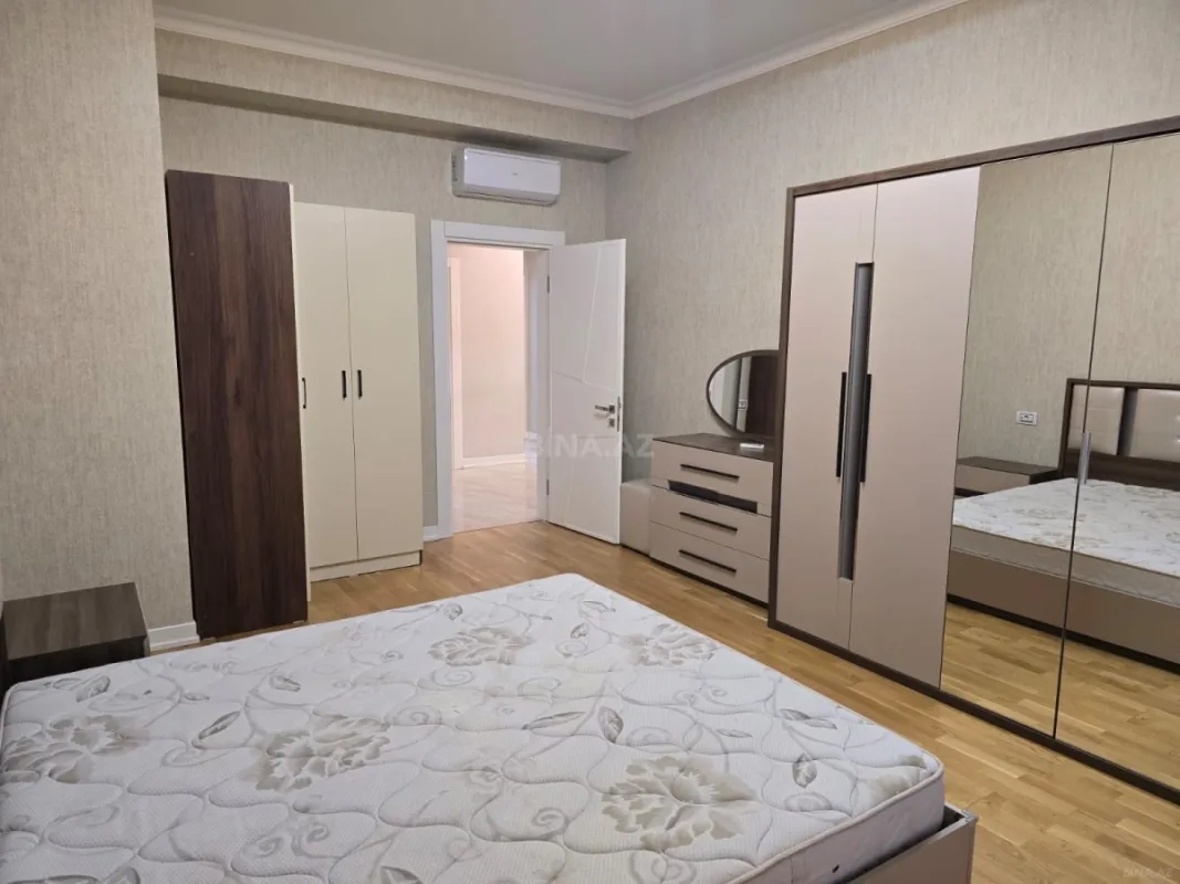 Satılır 3 otaqlı mənzil 90 m²
