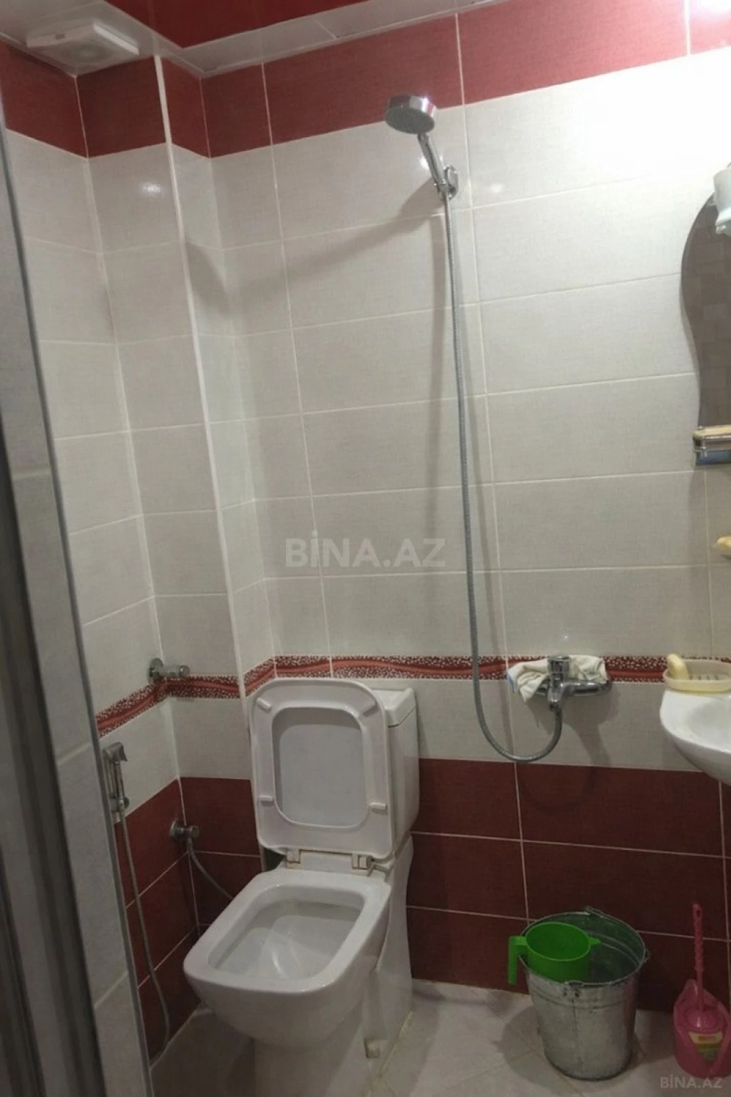 Satılır 1 otaqlı mənzil 40 m²