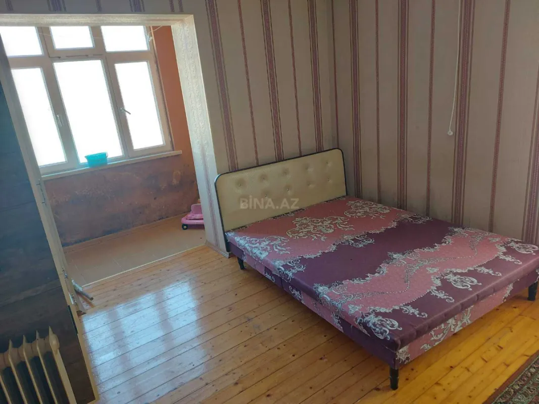 Satılır 1 otaqlı mənzil 40 m²
