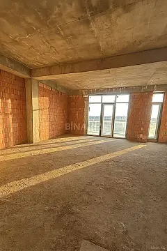 Satılır 2 otaqlı mənzil 85.7 m²