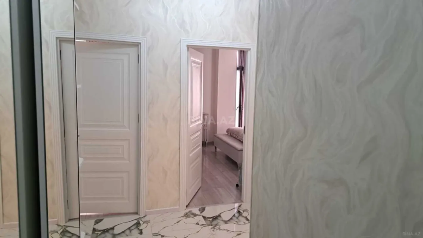 Satılır 3 otaqlı mənzil 73 m²