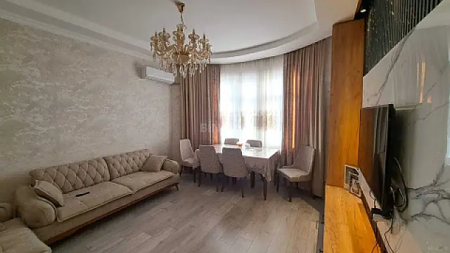 Satılır 3 otaqlı mənzil 73 m² — Bakı, Bakıxanov 3 otaq 73.00 m²