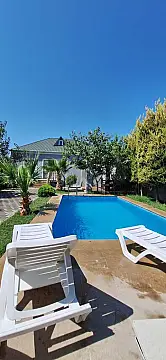 Kirayə verilir 3 otaqlı həyət evi 100 m²