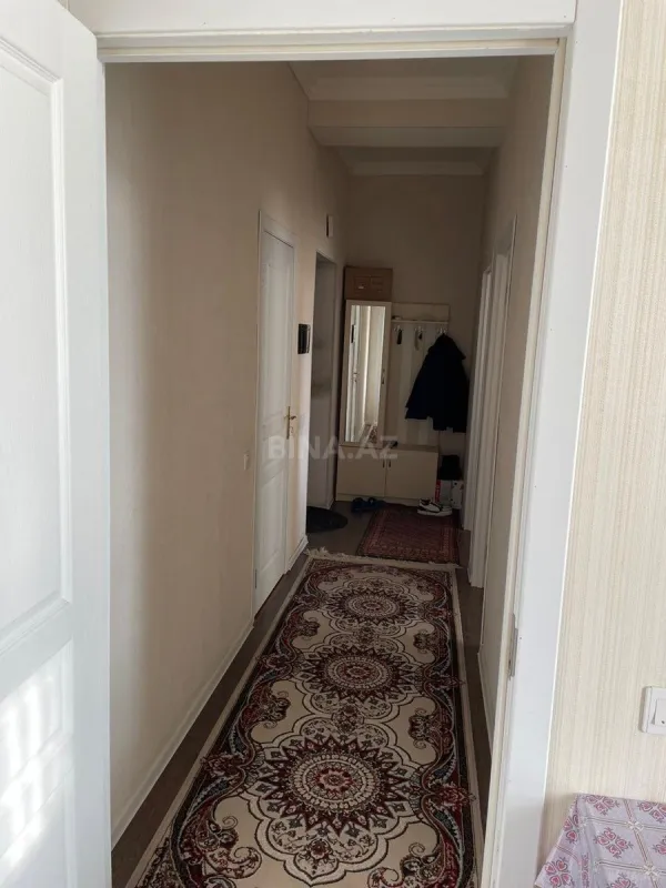 Kirayə verilir 2 otaqlı mənzil 62 m²
