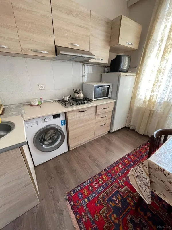 Kirayə verilir 2 otaqlı mənzil 62 m²