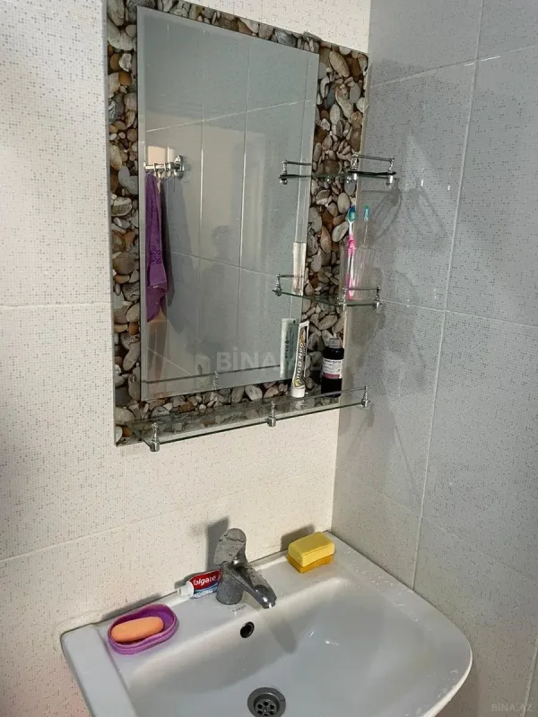 Kirayə verilir 2 otaqlı mənzil 62 m²