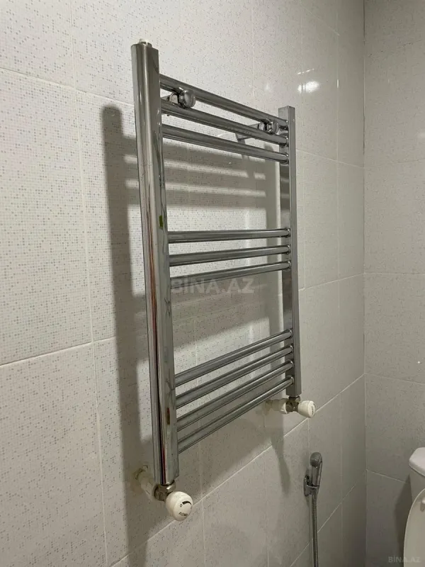 Kirayə verilir 2 otaqlı mənzil 62 m²