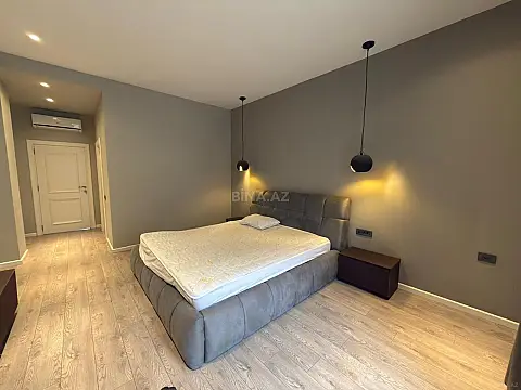 Satılır 3 otaqlı mənzil 104 m²