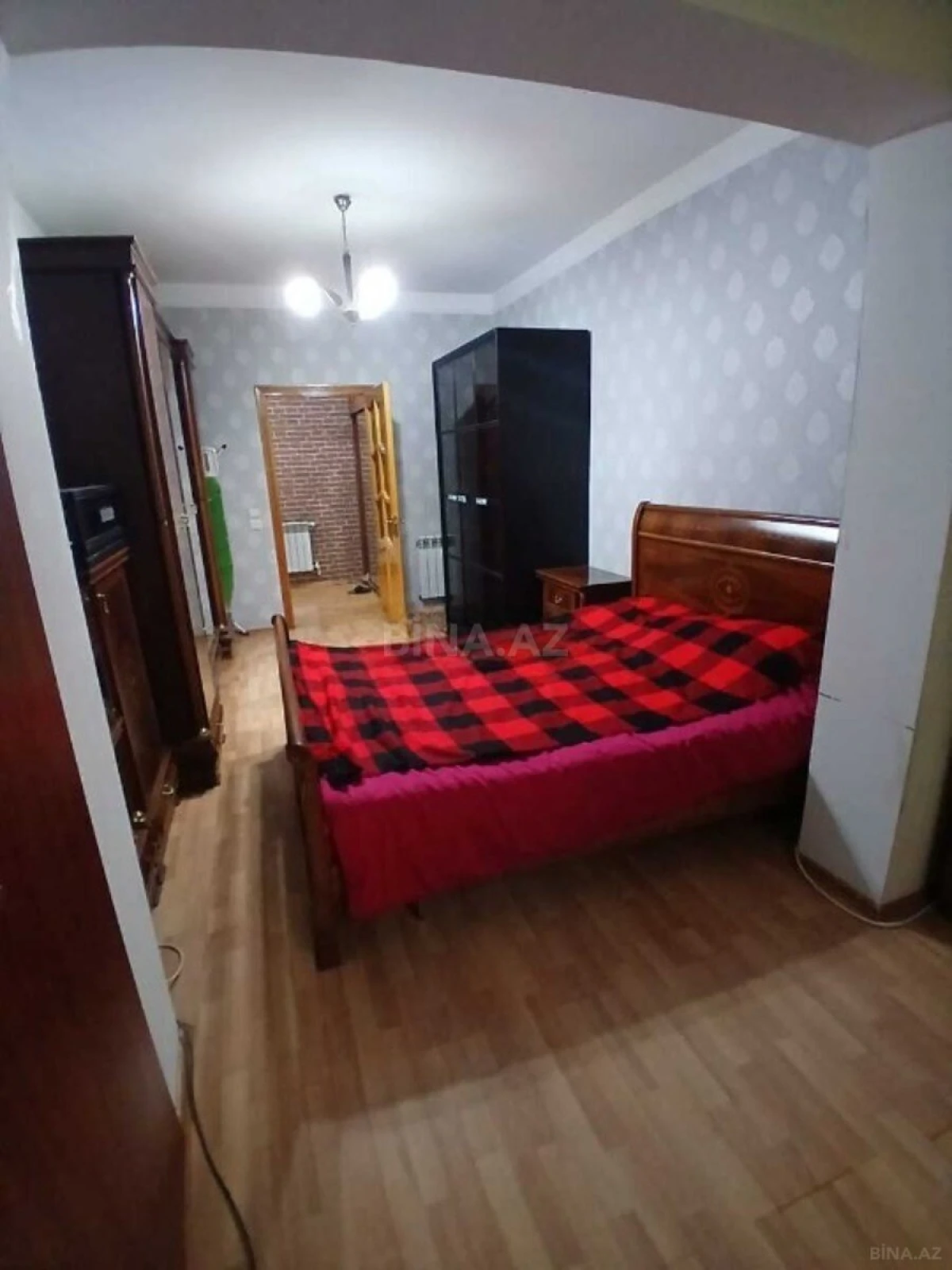 Satılır 2 otaqlı mənzil 70 m²