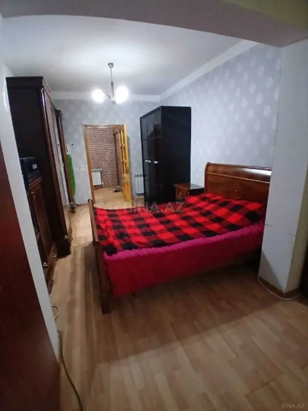Satılır 2 otaqlı mənzil 70 m²