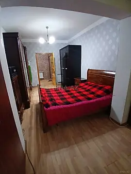 Satılır 2 otaqlı mənzil 70 m²