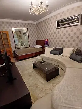 Satılır 2 otaqlı mənzil 70 m²