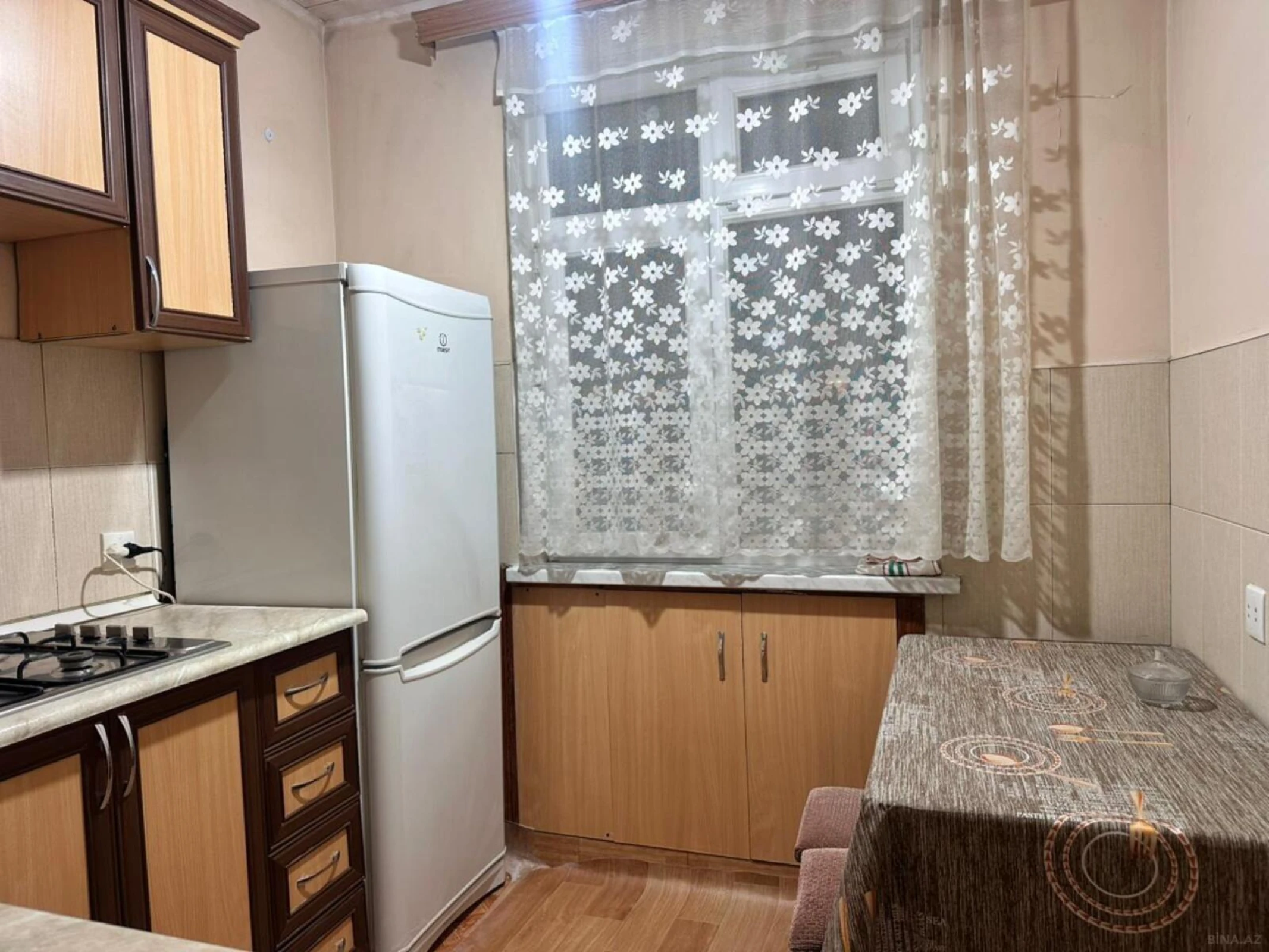 Kirayə verilir 2 otaqlı mənzil 40 m²