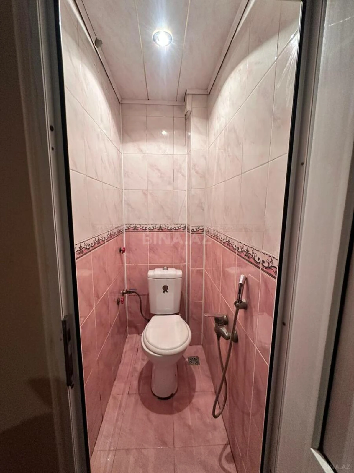 Kirayə verilir 2 otaqlı mənzil 40 m²