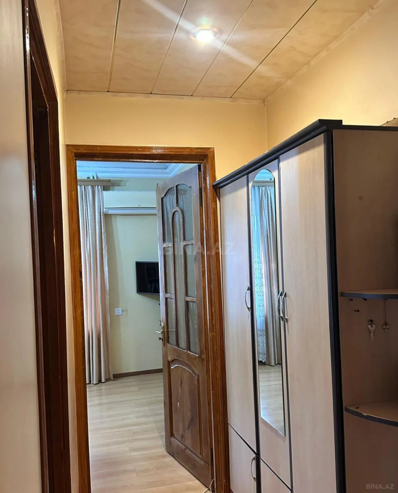 Kirayə verilir 2 otaqlı mənzil 40 m²
