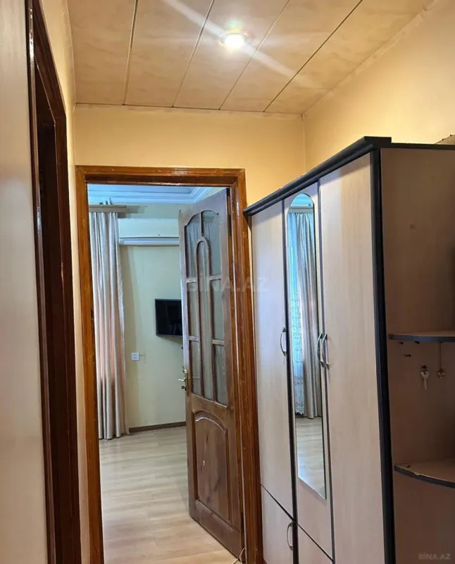 Kirayə verilir 2 otaqlı mənzil 40 m²