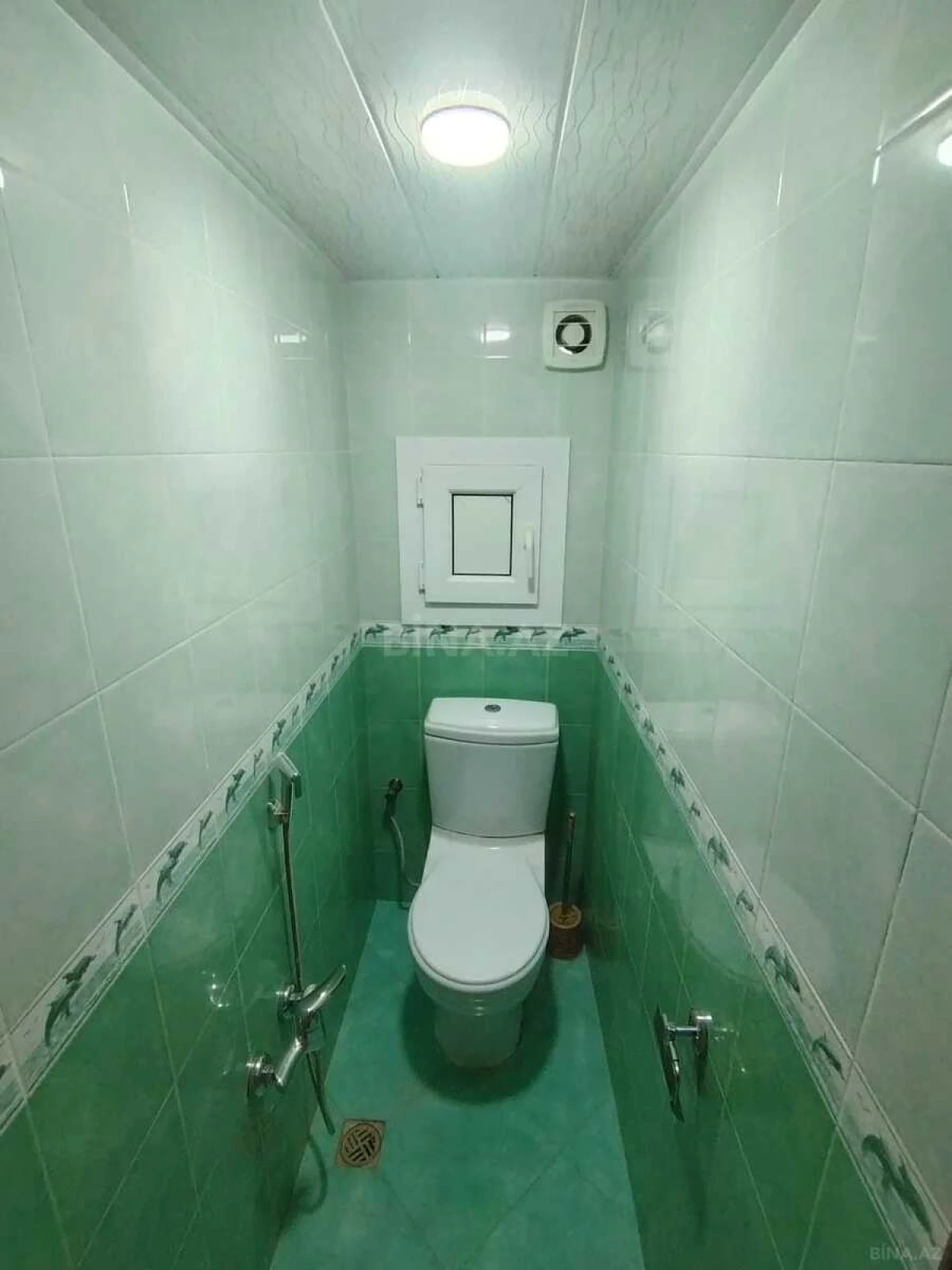 Satılır 5 otaqlı mənzil 120 m²