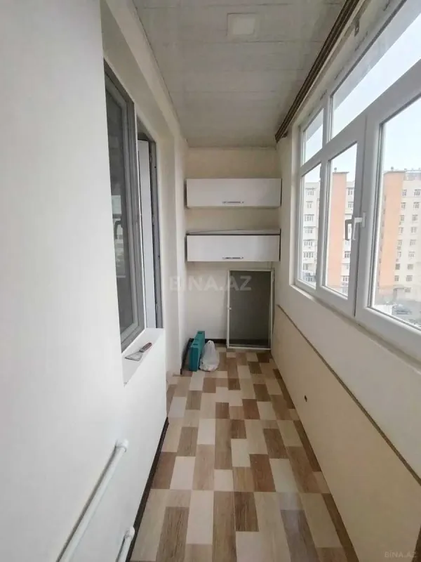 Satılır 5 otaqlı mənzil 120 m²