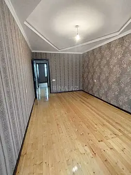 Satılır 5 otaqlı mənzil 120 m²