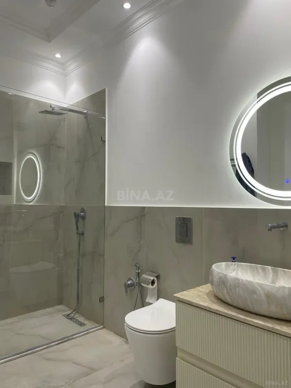 Kirayə verilir 2 otaqlı mənzil 75 m²