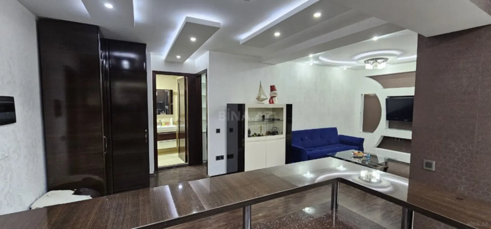 Kirayə verilir 2 otaqlı mənzil 60 m²