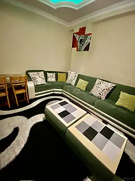 Kirayə verilir 2 otaqlı mənzil 57 m²