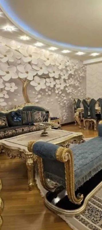 Satılır 4 otaqlı mənzil 240 m²