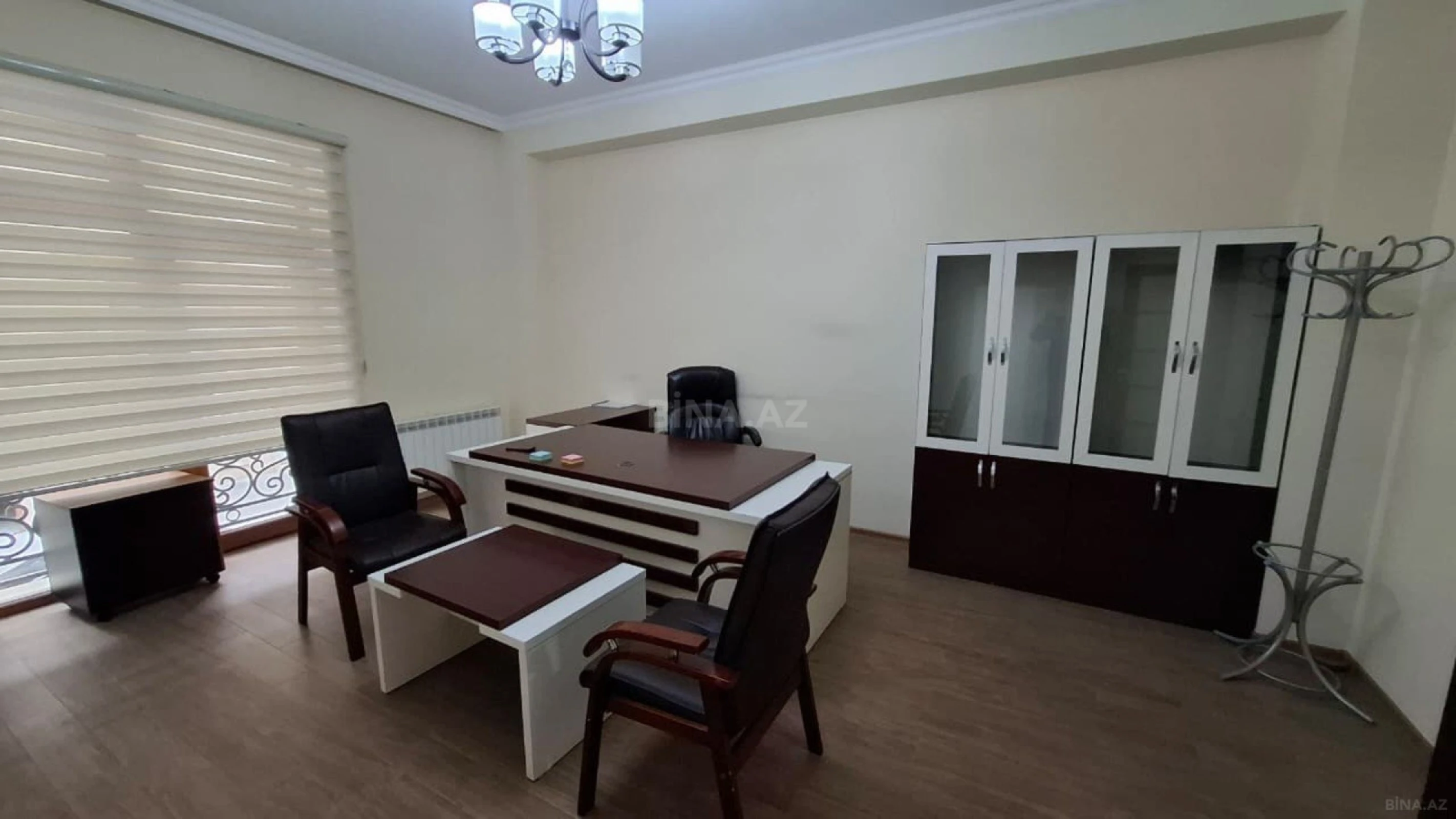 Kirayə verilir 3 otaqlı ofis 110 m²