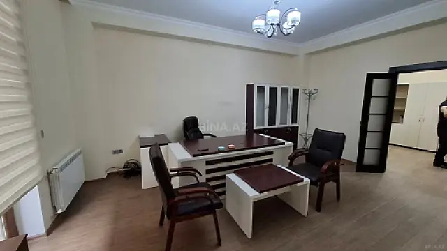 Kirayə verilir 3 otaqlı ofis 110 m²