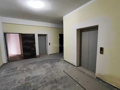 Satılır 3 otaqlı mənzil 118 m²