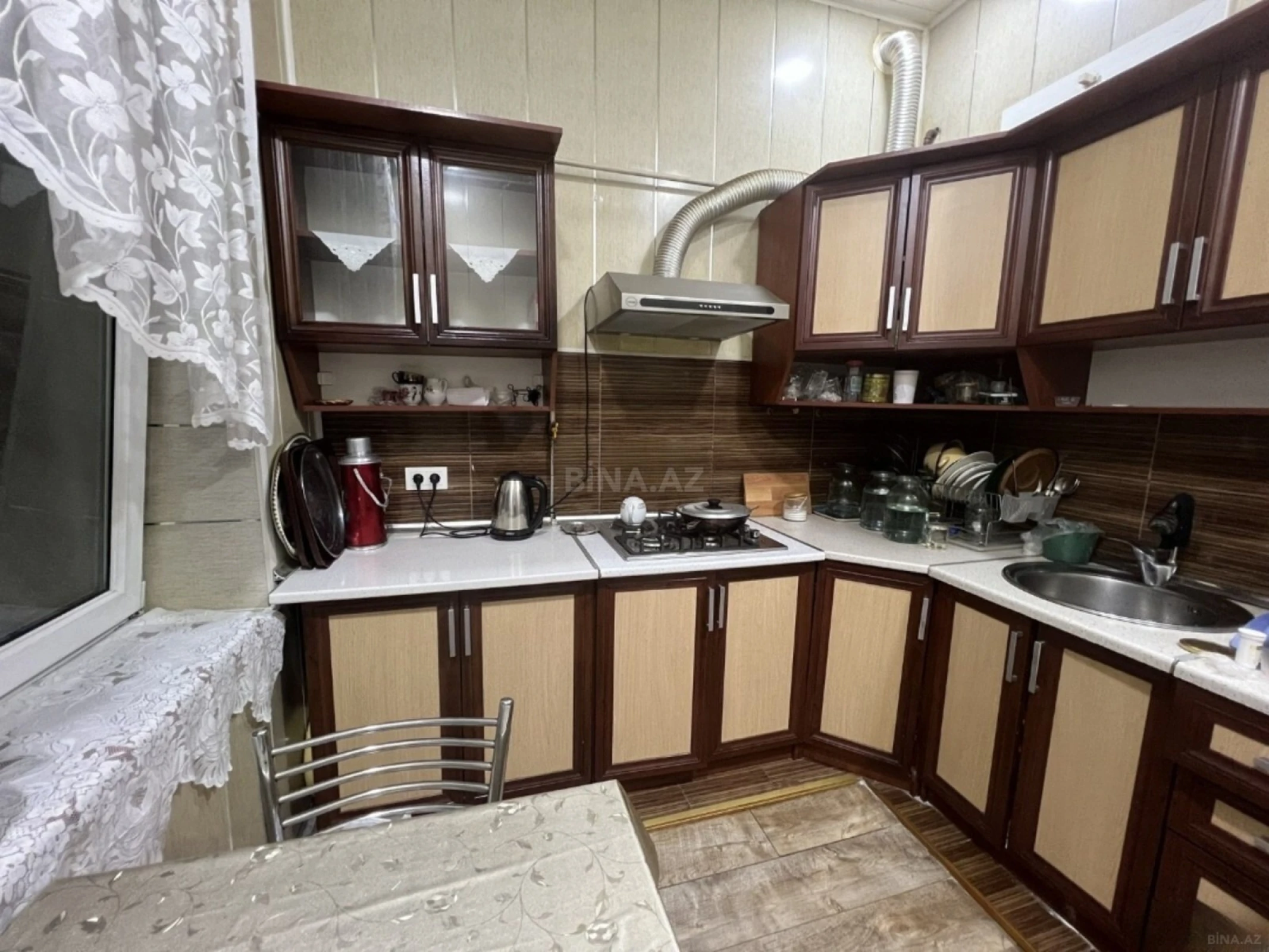 Satılır 2 otaqlı mənzil 90 m²