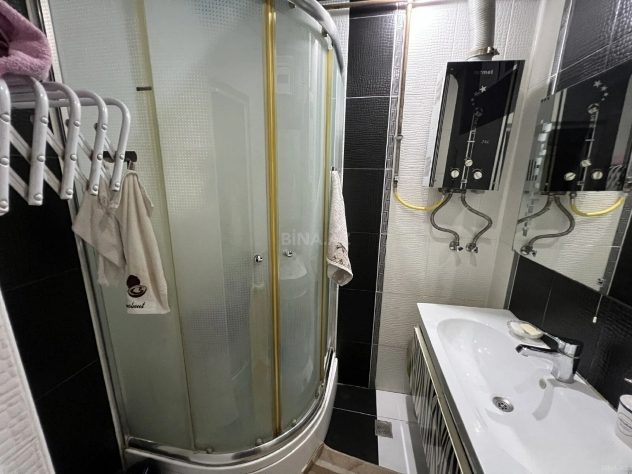 Satılır 2 otaqlı mənzil 90 m²