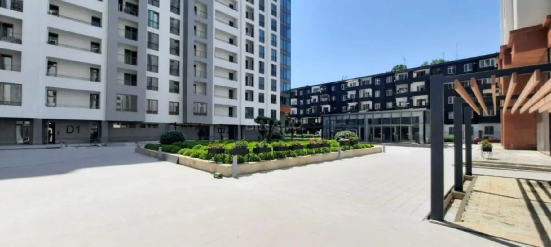 Kirayə verilir 2 otaqlı mənzil 65 m²