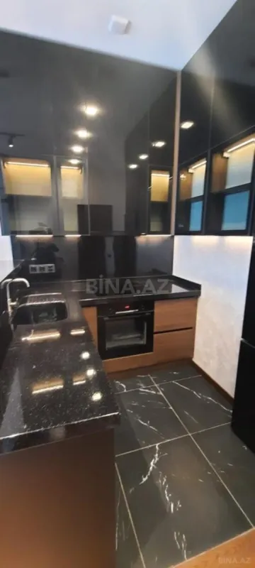 Kirayə verilir 2 otaqlı mənzil 65 m²