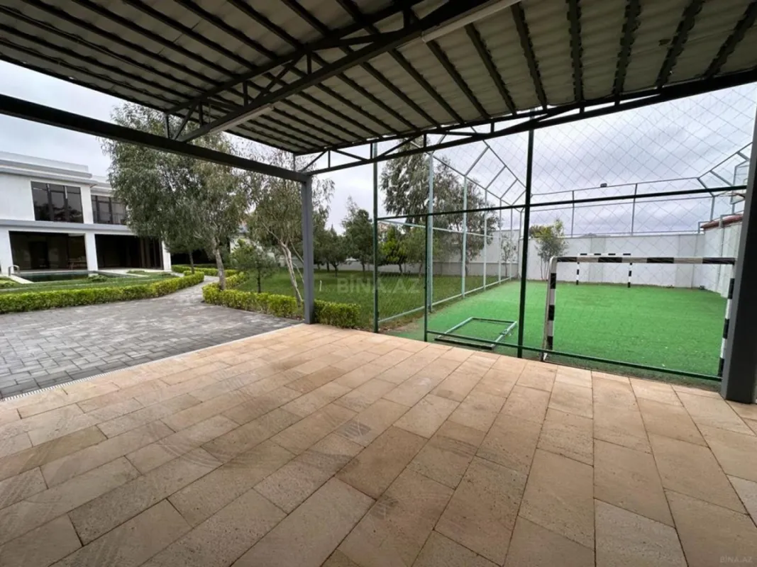 Satılır 6 otaqlı həyət evi 400 m²