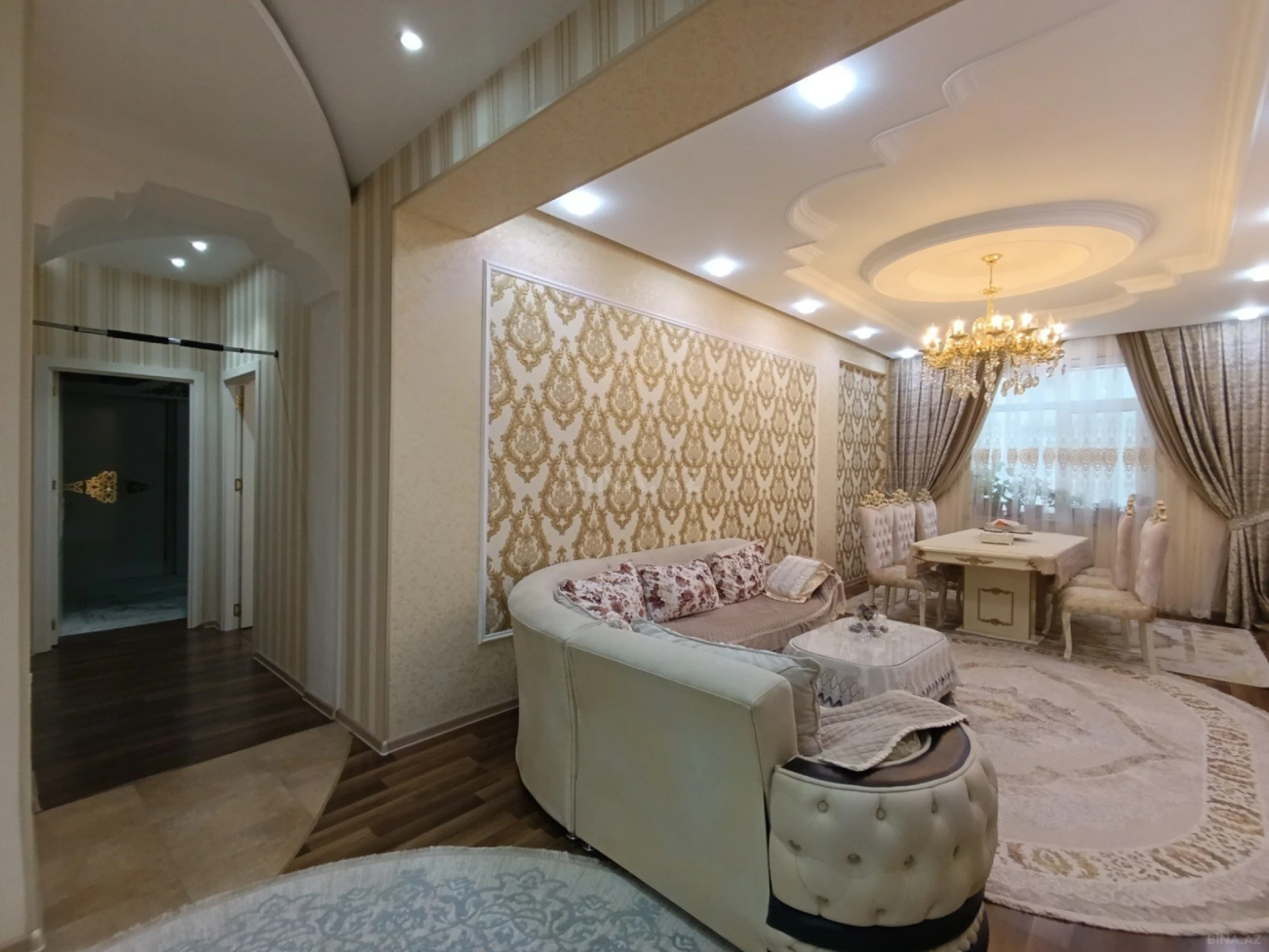 Satılır 3 otaqlı mənzil 103 m²
