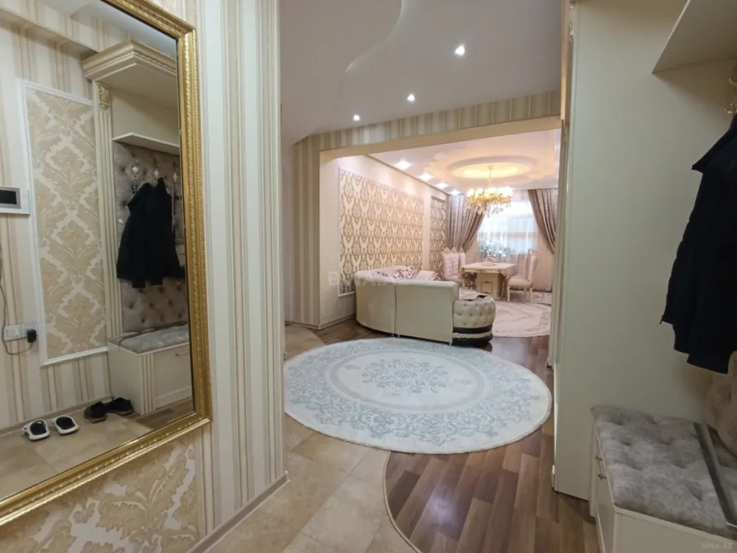 Satılır 3 otaqlı mənzil 103 m²