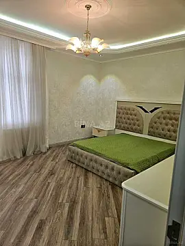 Kirayə verilir 3 otaqlı mənzil 145 m²