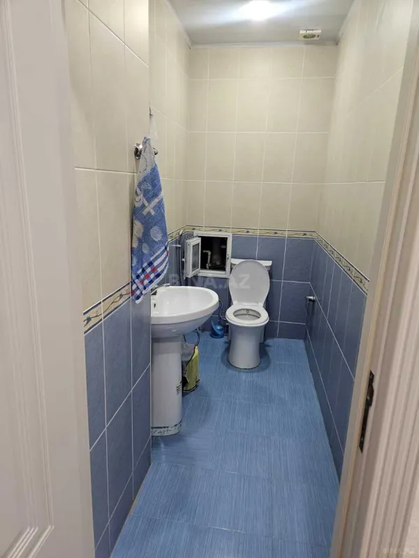 Kirayə verilir 3 otaqlı mənzil 145 m²