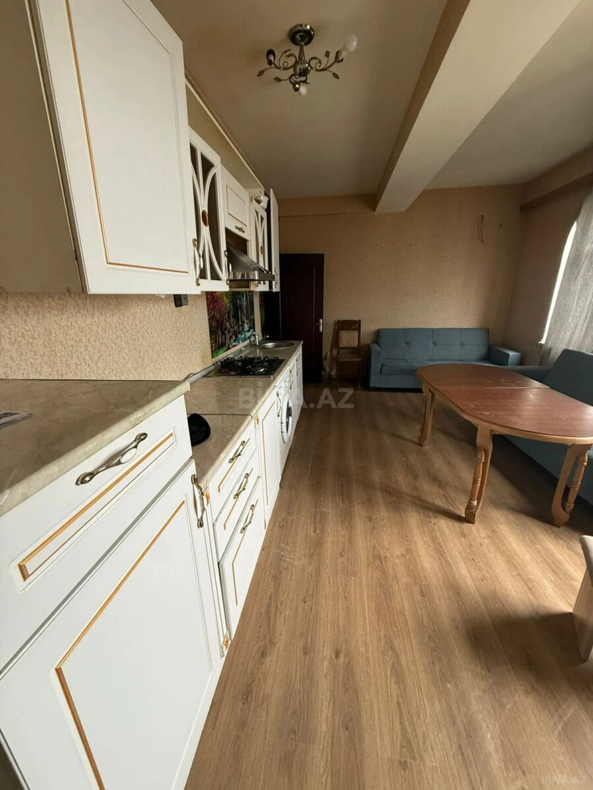 Kirayə verilir 2 otaqlı mənzil 70 m²