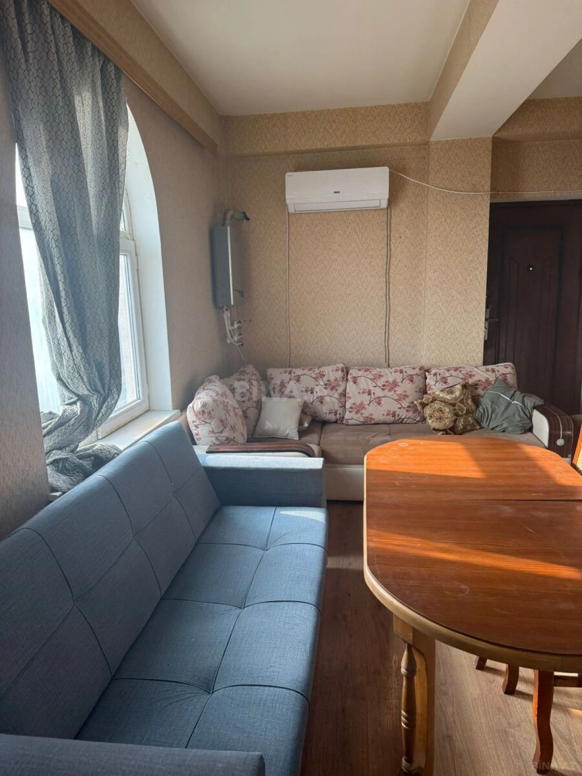 Kirayə verilir 2 otaqlı mənzil 70 m²
