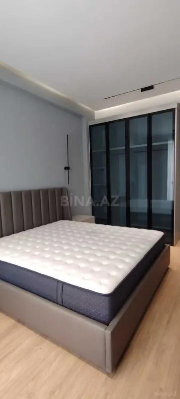 Kirayə verilir 3 otaqlı mənzil 105 m²