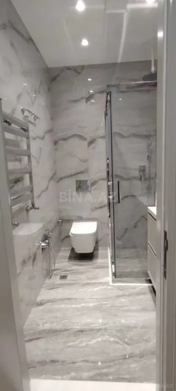 Kirayə verilir 3 otaqlı mənzil 105 m²