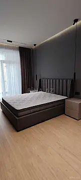 Kirayə verilir 3 otaqlı mənzil 105 m²