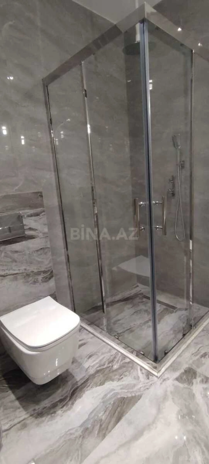 Kirayə verilir 3 otaqlı mənzil 105 m²