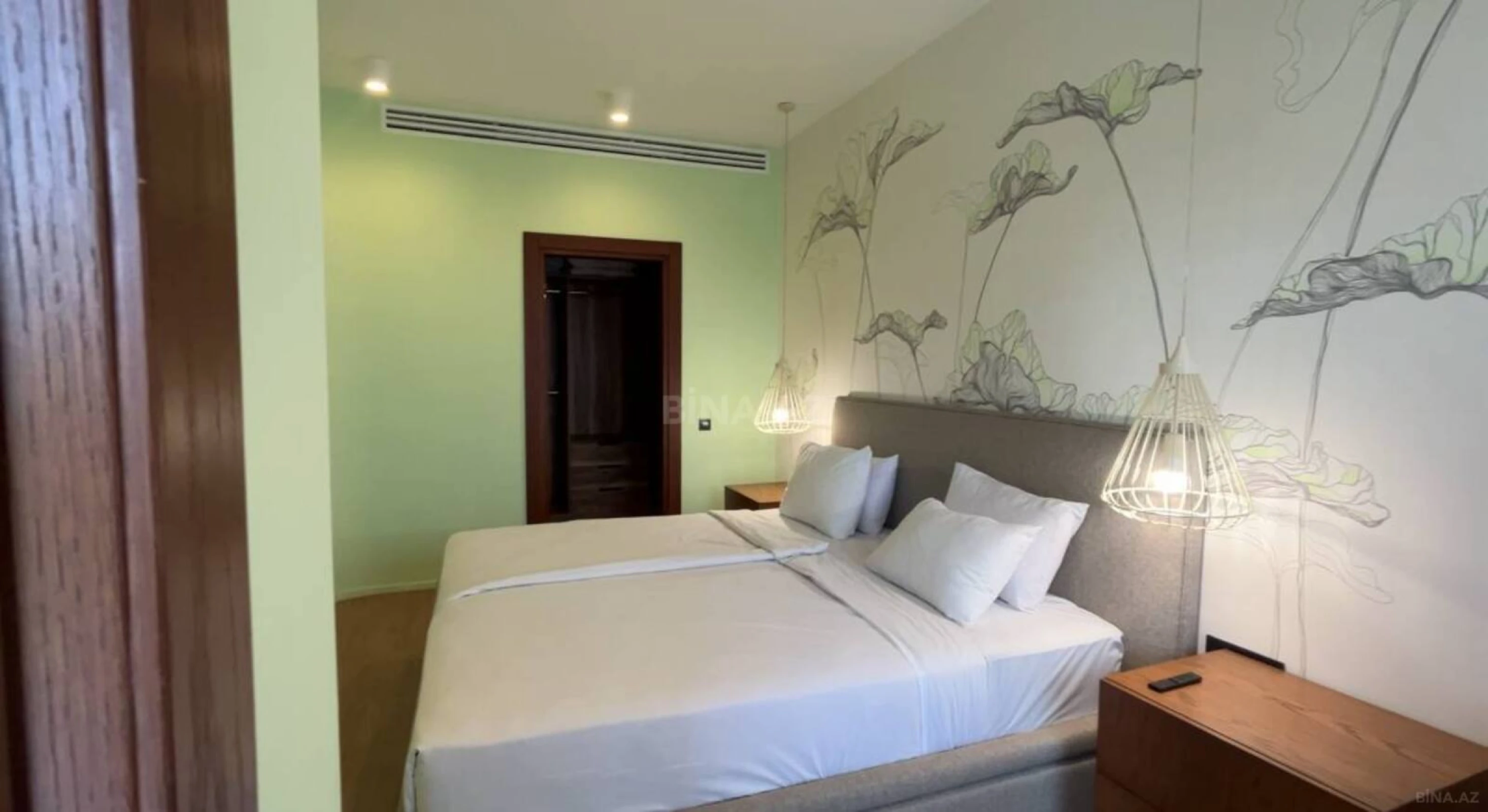 Satılır 1 otaqlı mənzil 60 m²