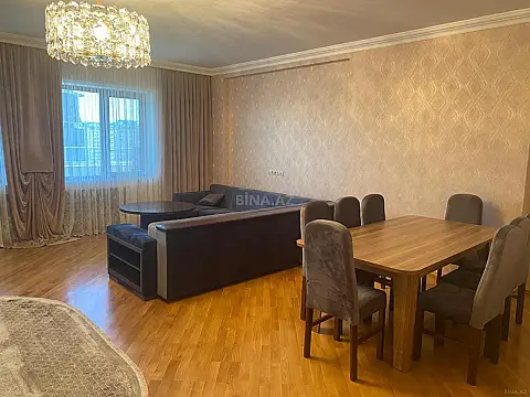 Kirayə verilir 3 otaqlı mənzil 165 m²