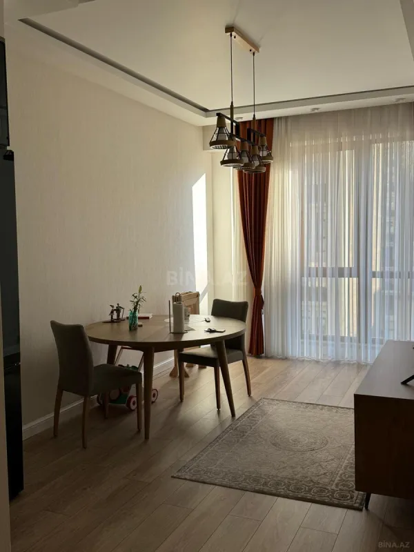 Satılır 2 otaqlı mənzil 53 m²